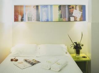 Gat Raval Hotel Barcelona Exterior photo